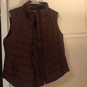 Aeropostale Quilted Puffer Vest